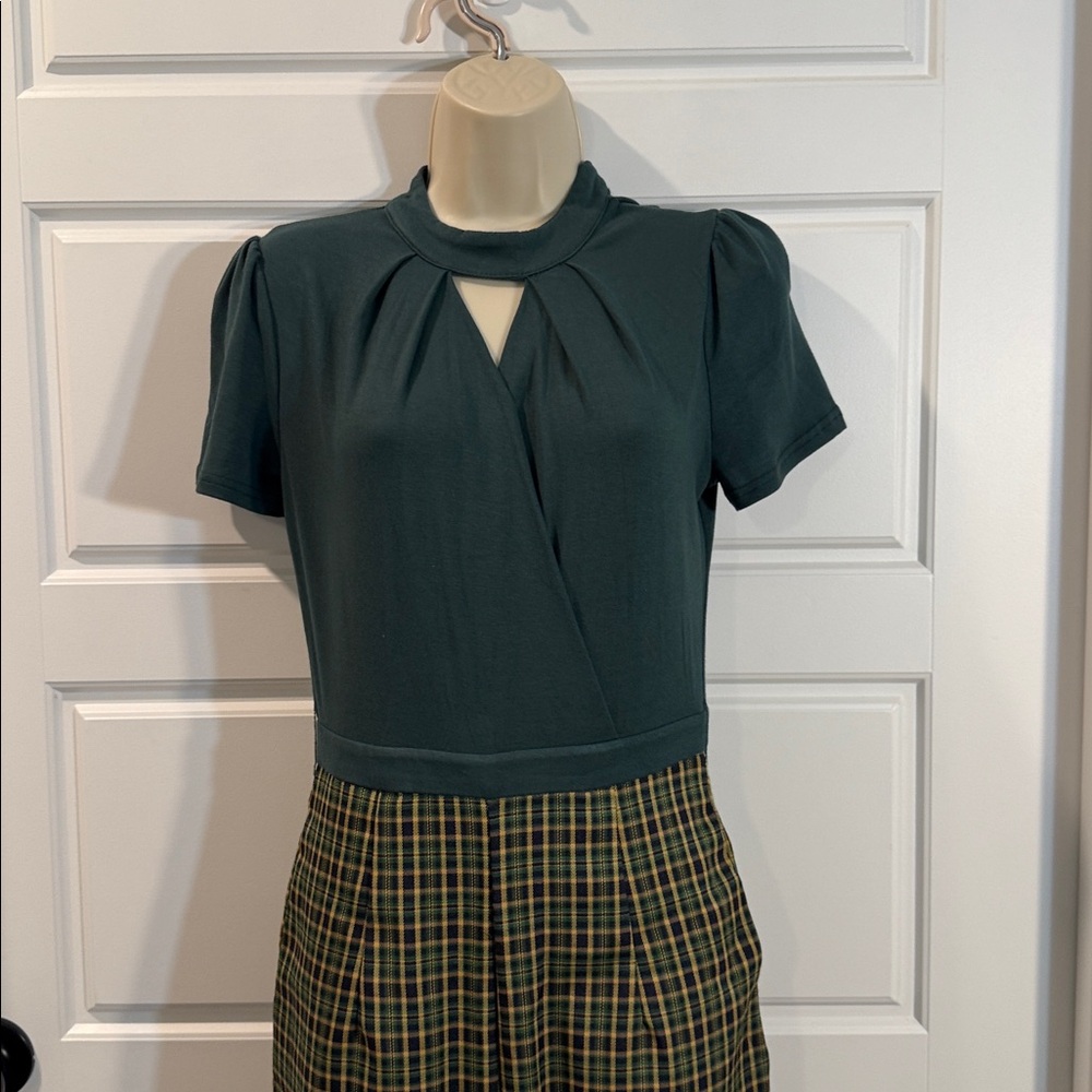 Retrostage GREEN 1930S PLAID KEYHOLE NECK BELTED JUMPSUIT small NWT - Picture 6 of 13